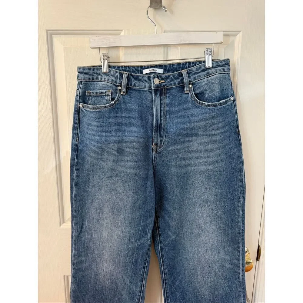 Bayea High Rise Straight Leg Jeans sz 31 NWOT